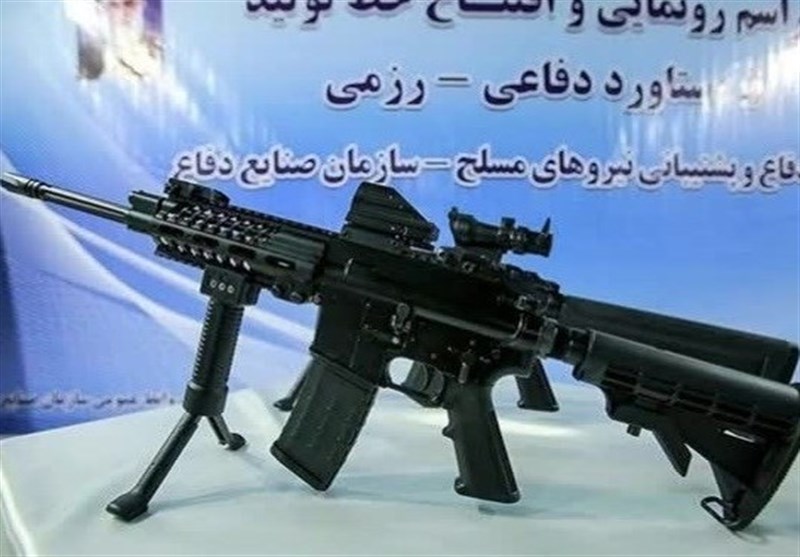 وزیر الدفاع الإیرانی یزیح الستار عن نسخة جدیدة من سلاح &quot;مصاف&quot;