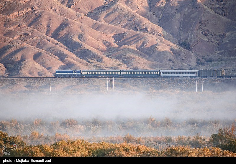 عبور قطار از نقطه صفر مرزی در خاک جمهوری خودمختار نخجوان 