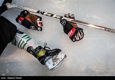 مسابقات هاکی روی یخ جام سپهبد سلیمانی