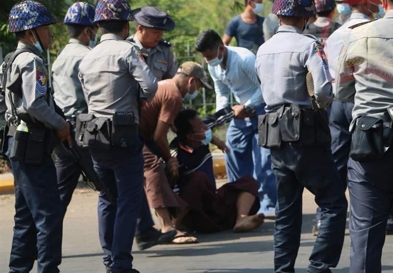 کشته شدن دو نفر در ادامه اعتراضات میانمار