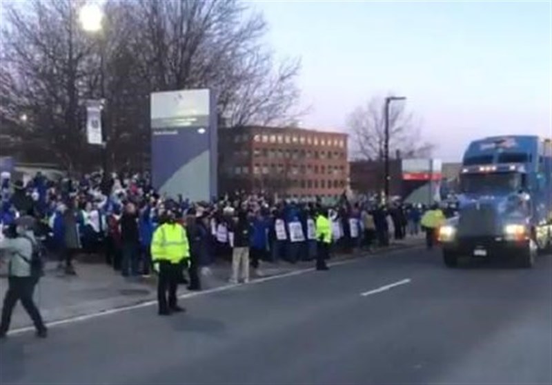 Massachusetts Nurses Strike after Failing to Reach Staffing Level Agreement