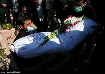 تشییع و خاکسپاری شهید گمنام دفاع مقدس در
