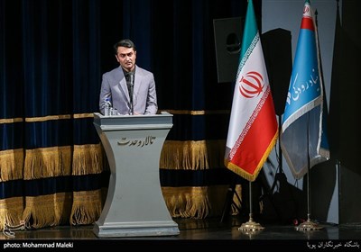 سخنرانی اکبری دبیر رویداد فرهنگی نوروز