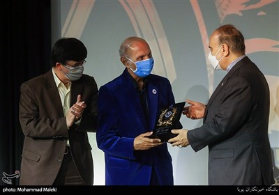تقدیر از مسعود اسکویی در دوازدهمین جشنواره بین المللی فیلم های ورزشی