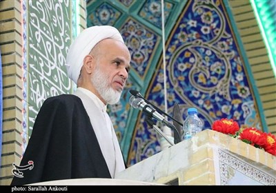 اشاره،استقلال،كرمان،خداوند،نگاه،قبله،درجه،مسابقه،ورزش،كعبه،ب ...
