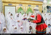 مراسم جشن تکلیف دختران در امامزاده پنج تن لویزان