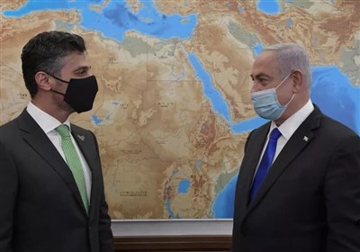 الفلسطینیین ردا على التطبیع الإماراتی: "عار الخیانة" لا تغسله "لقاحات کورونا"