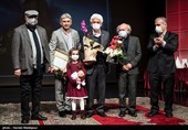 تجلیل از محمدعلی جدیدالاسلام در مراسم تجلیل از 5 هنرمند پیشکسوت