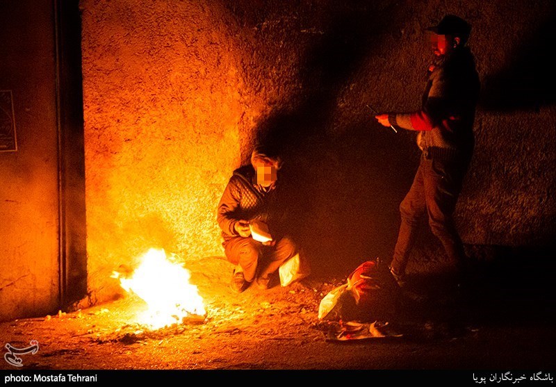بررسی نظر مراجع تقلید درباره چهارشنبه سوری و خرید و فروش مواد آتش‌بازی