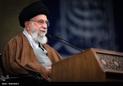 خطاب قائد الثورة الإسلامیة بمناسبة العام الإیرانی الجدید