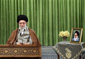 امام‌ خامنه‌ای: آمریکا در افغانستان تحقیر شد/ ملت بیدار افغانستان مراقب جنگ نرم آمریکا باشد