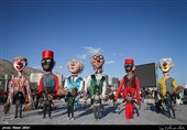 گردهمایی بزرگ عروسک‌های نوروزی در دریاچه چیتگر + تصاویر
