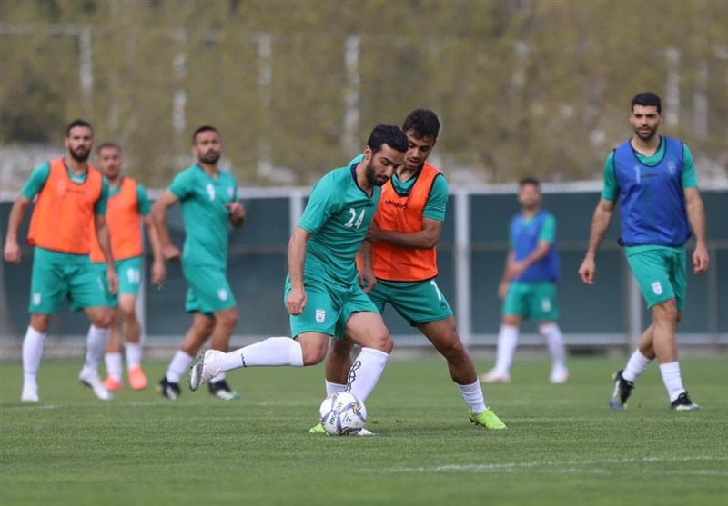 برگزاری تمرین تیم ملی ایران در زمین اصلی ورزشگاه آزادی