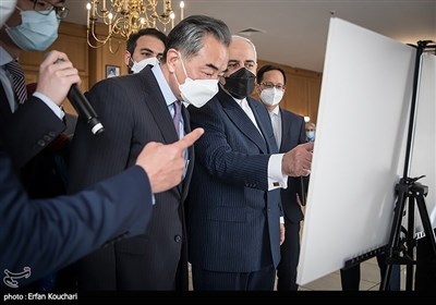 معرض الوثائق التاریخیة للتعاون بین ایران والصین