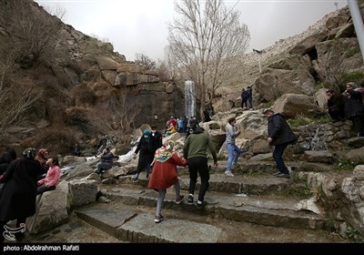 مسافران نوروزی در گنجنامه همدان