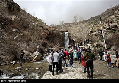 مسافران نوروزی در گنجنامه همدان