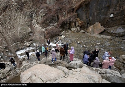 مسافران نوروزی در گنجنامه همدان