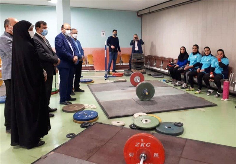 علی‌نژاد: وزارت ورزش و جوانان از وزنه‌برداری بانوان حمایت می‌کند/ باید برای حضور موفق در المپیک 2024 آماده شویم