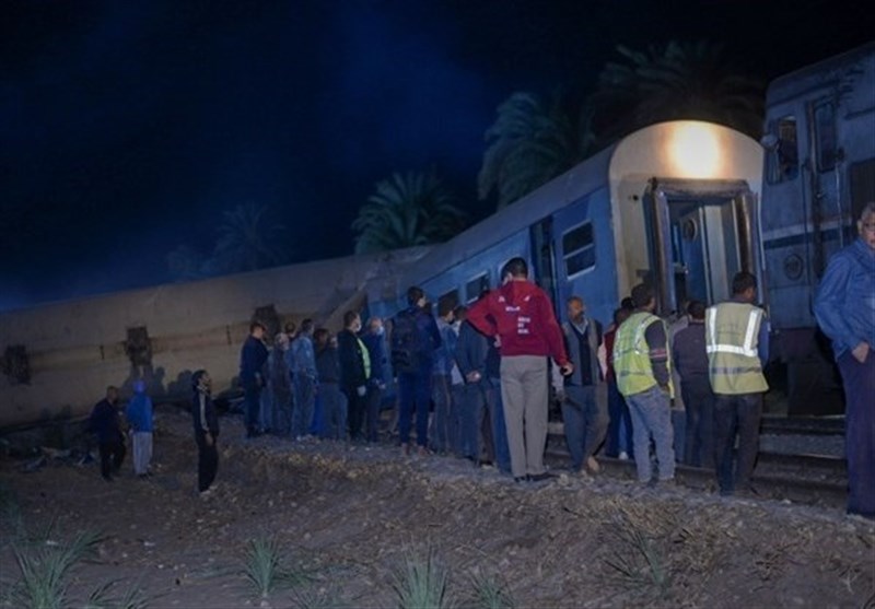 Egypt Orders Eight Arrests over Fatal Train Crash