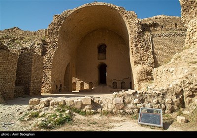 کاخ اردشیر بابکان -فارس