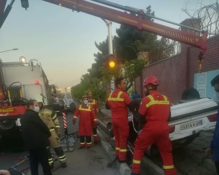 آتش‌نشانی , سازمان آتش‌نشانی تهران , حوادث , اورژانس , پلیس راهور | پلیس راهنمایی و رانندگی , 