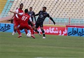 لیگ برتر فوتبال| تساوی یک نیمه‌ای در دو دیدار همزمان