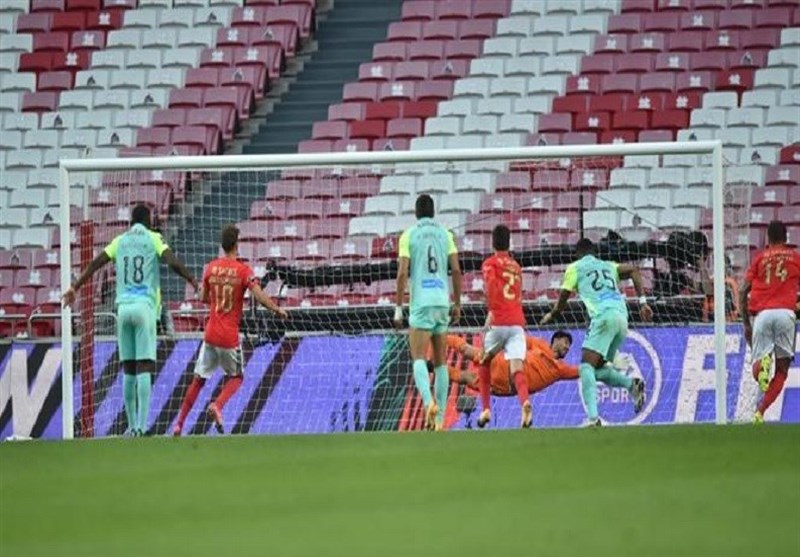 لیگ برتر پرتغال| شکست ماریتیمو در خانه بنفیکا در حضور 90 دقیقه‌ای علیپور و عابدزاده