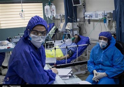  جدیدترین اخبار امیکرون در ایران|کاهش ۳۳ درصدی شهرهای قرمز / واکسیناسیون تضمین‌کننده بهبودی شرایط + نقشه و نمودار 
