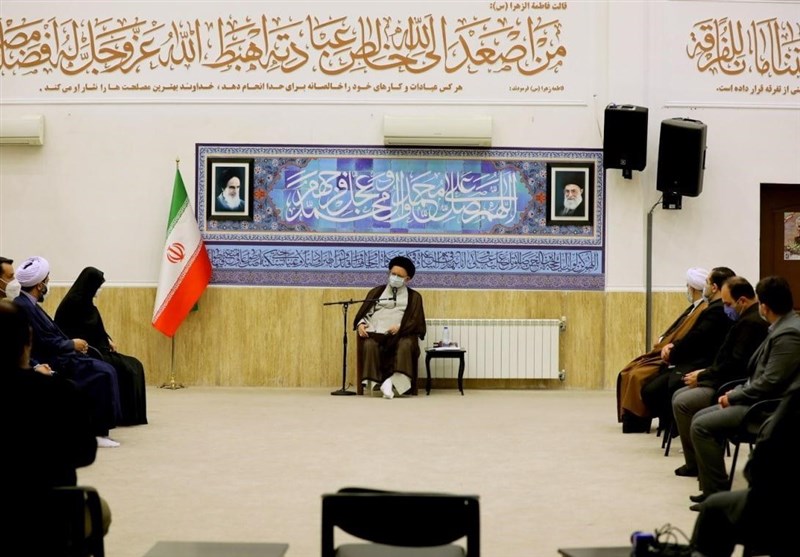 نماینده ولی فقیه در گلستان: انجمن قرآن و عترت در استان باید مردمی باشد