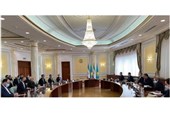 Zarif: Iran, Kazakhstan Share Objectives on Nuclear Disarmament