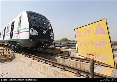 رونمایی از نخستین نمونه قطار ملی مترو 