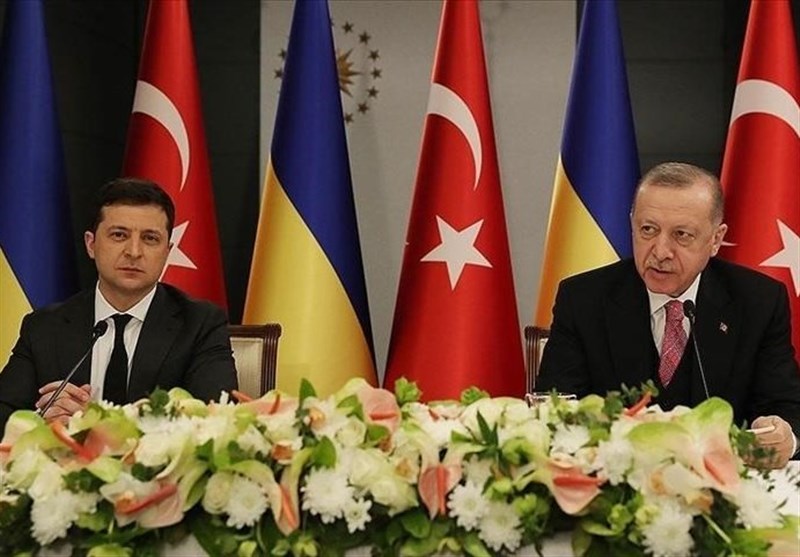 اردوغان در گفت‌وگو با زلنسکی: کود شیمیایی روسیه نیز به کریدور غلات اضافه می‌شود