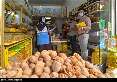 فعالیت اکیپ های گشت و نظارت بر اماکن عمومی به علت شیوع موج چهارم بیماری کرونا -شیراز