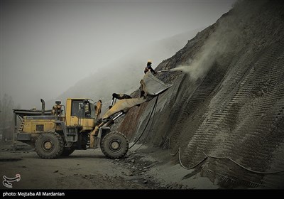  جزئیات جدید از حادثه سقوط صخره در منطقه ۲ آزادراه تهران-شمال 