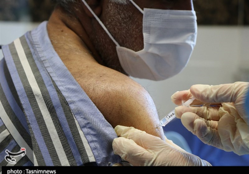 ترزیق واکسن کرونا به گروه اول بیماران سرطانی در دزفول+تصاویر