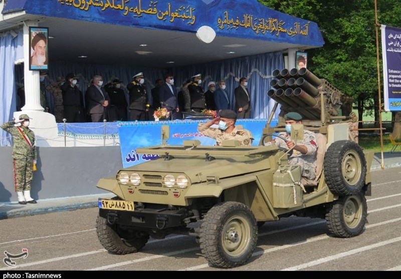 رژه خودرویی روز ارتش در رشت به روایت تصویر
