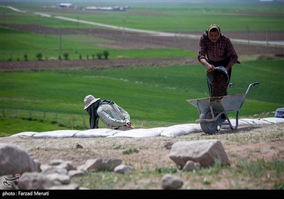 کاوش باستانی در قباق تپه کرمانشاه