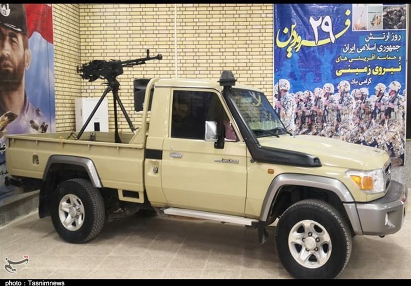نمایشگاه ادوات نظامی ارتش در قزوین برپا شد