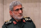 قائد قوة القدس یبعث برقیة عزاء ومواساة فی وفاة العمید حق بین
