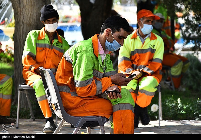 واکنش شهردار تهران به واکسیناسیون کارمندان شهرداری به جای پاکبانان