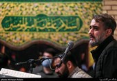 قرائت دعای کمیل توسط محمد حسین پویانفر  در مسجد گیاهی تهران