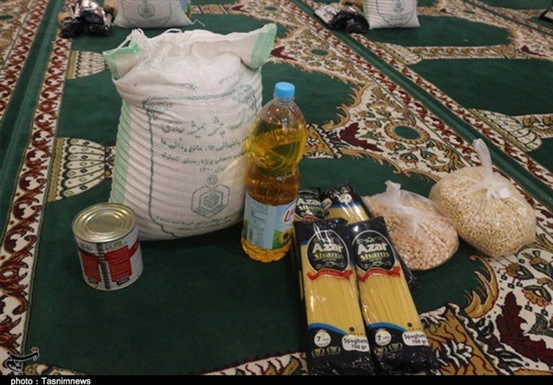 500 هزار بسته معیشتی توسط هیئات مذهبی استان فارس میان نیازمندان توزیع شد