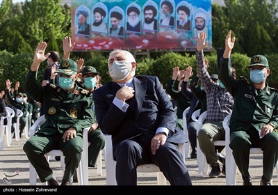 حضور محمدجواد ظریف ، وزیر امور خارجه در مراسم بزرگداشت سردار شهید سیدمحمد حجازی