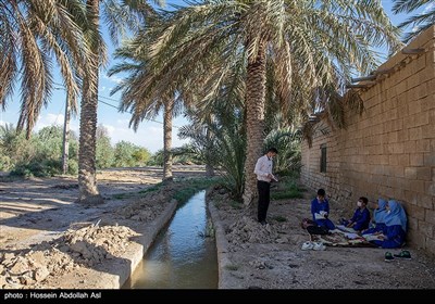 تدریس معلمین در روستاهای محروم شادگان