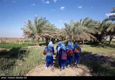 تدریس معلمین در روستاهای محروم شادگان