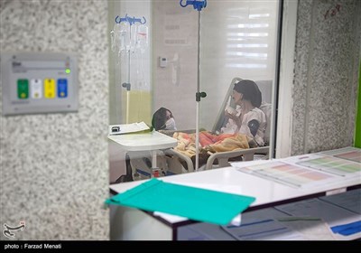 جدید‌ترین اخبار کرونا در ایران| روند افزایشی مبتلایان به کرونا در روزهای داغ تابستان/ ‌به نزدیکی قله رسیده‌ایم + نقشه و نمودار