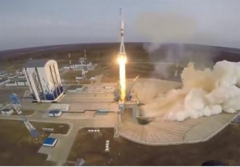 Soyuz Rocket Launches 36 Internet Satellites to Orbit (+Video)