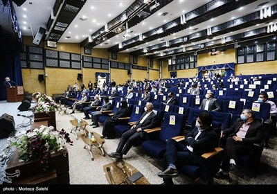 سخنرانی سعید نمکی وزیر بهداشت در آغاز مرحله سوم کارآزمایی بالینی واکسن کرونا انستیتو پاستور ایران و انستیتو فینلای کوبا در اصفهان
