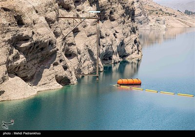 کاهش شدید حجم آب پشت سد دز - خوزستان