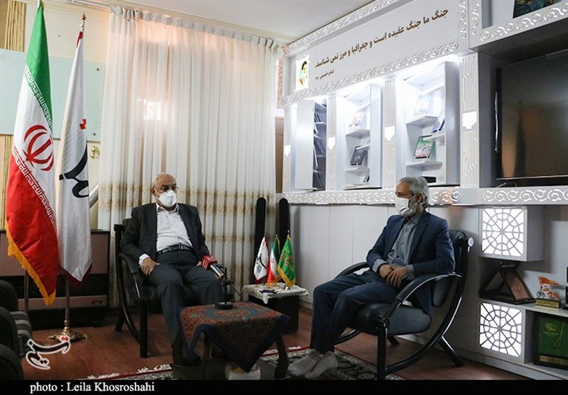نماینده مردم کرمان در مجلس از دفتر تسنیم کرمان بازدید کرد+تصاویر